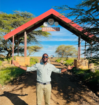 Chance venture Tours safari guide