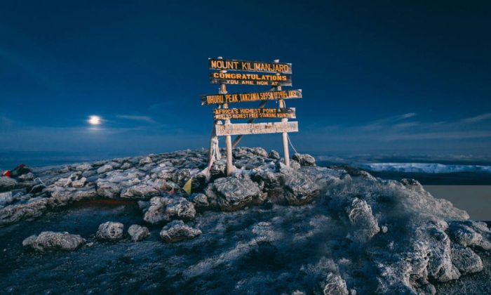 full-moon-kilimanjaro